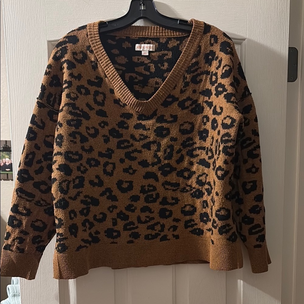 Knox Rose Brown and Black Animal Print V-neck sweater‎ size XL
